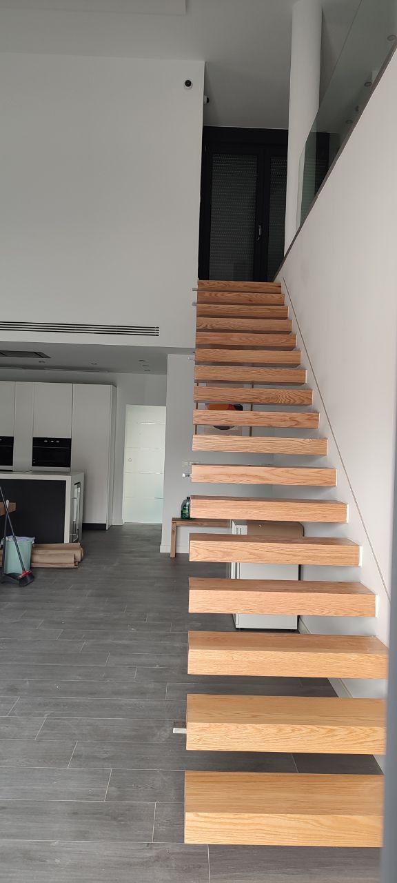 Puertas, escaleras y suelos, foto 10